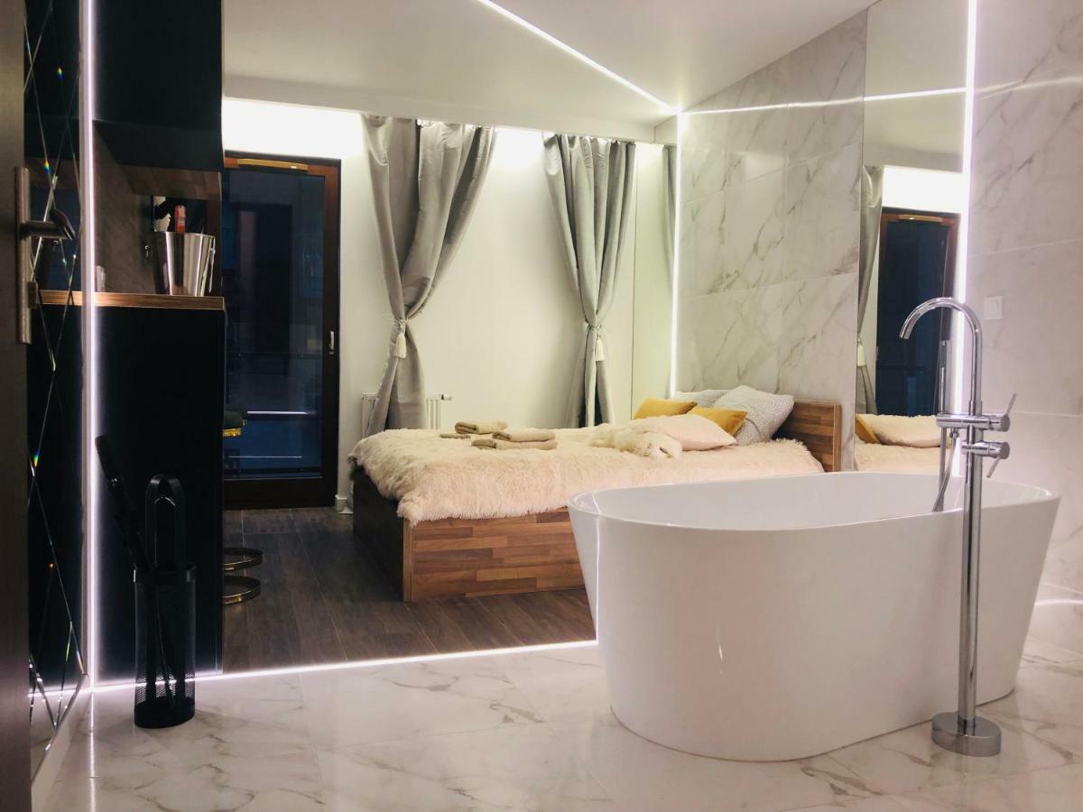 Yourapart Chmielna Park Exclusive Z Wanna Wolnostojaca Lub Jacuzzi Gdansk Exterior foto